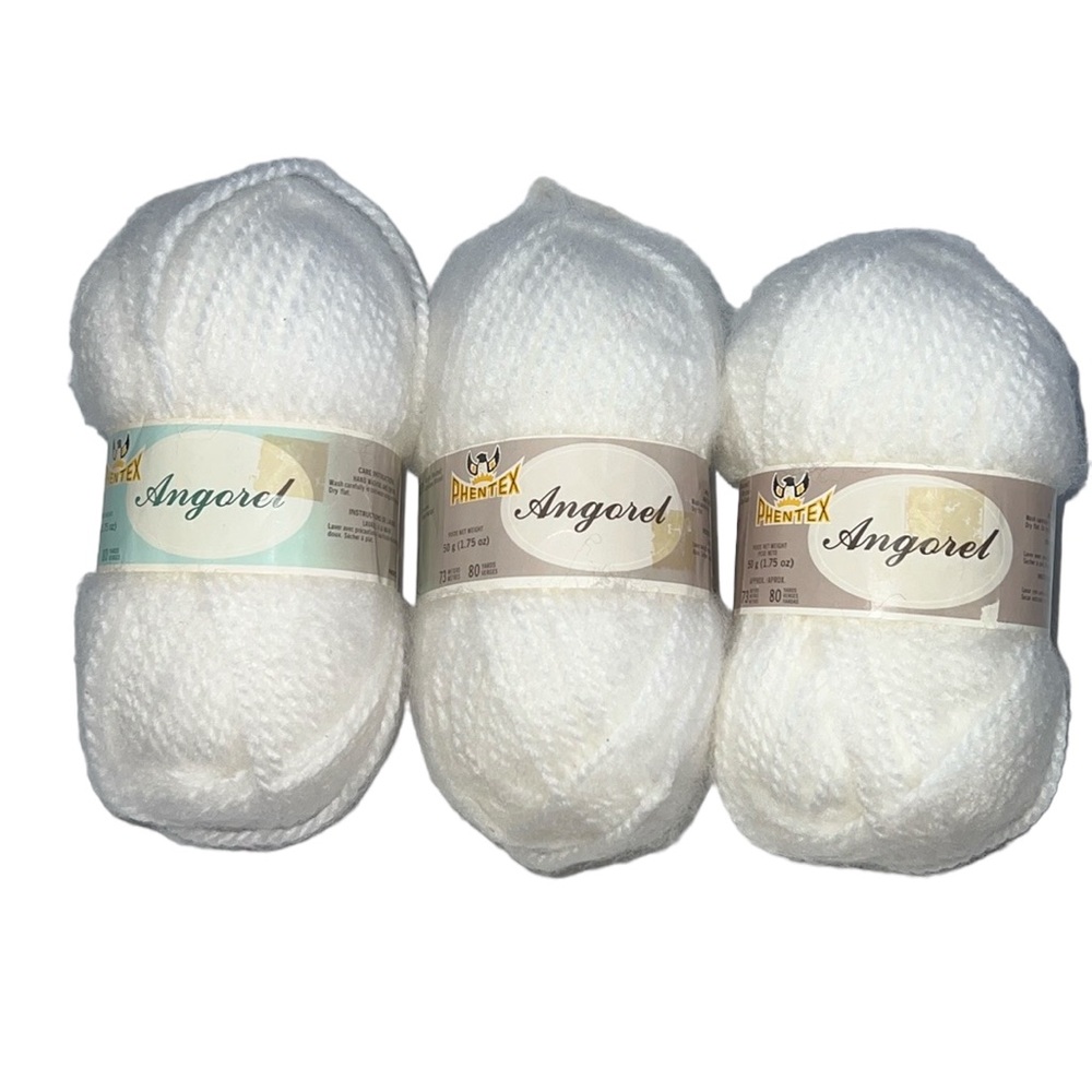 Angorel Vintage White Yarn